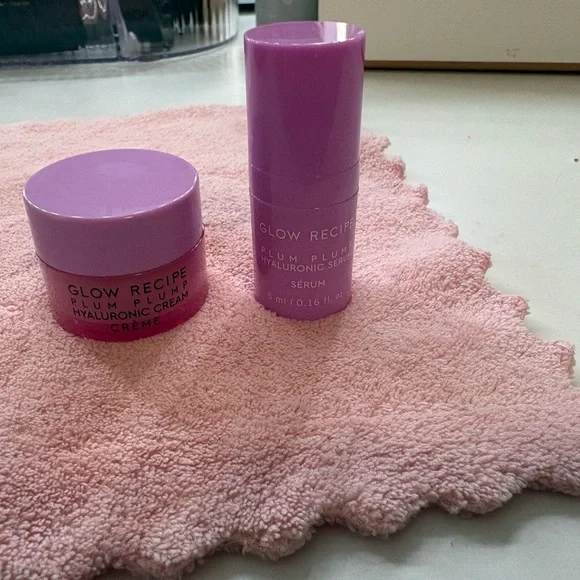 Clinique and Glow Recipe Skincare Set in Purple brand new - Picture 4 of 5